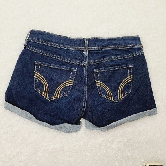 Hollister Midi Short  - Picture 3 of 3